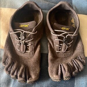 Vibram Women’s Brown/Gray FiveFingers Shoes